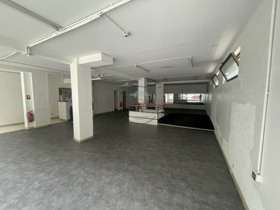 LOCATION-LOCAL COMMERCIAL-NICE-METROPOLE COMMERCES