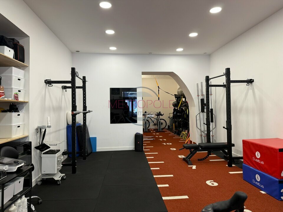 DROIT AU BAIL -LOCAL COMMERCIAL-NICE-METROPOLE COMMERCES