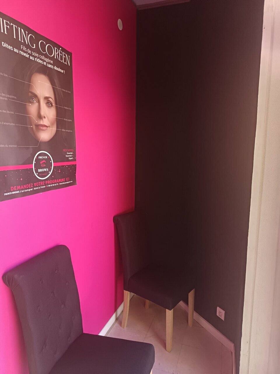 LOCATION-LOCAL COMMERCIAL--LA TRINITE-METROPOLE COMMERCES