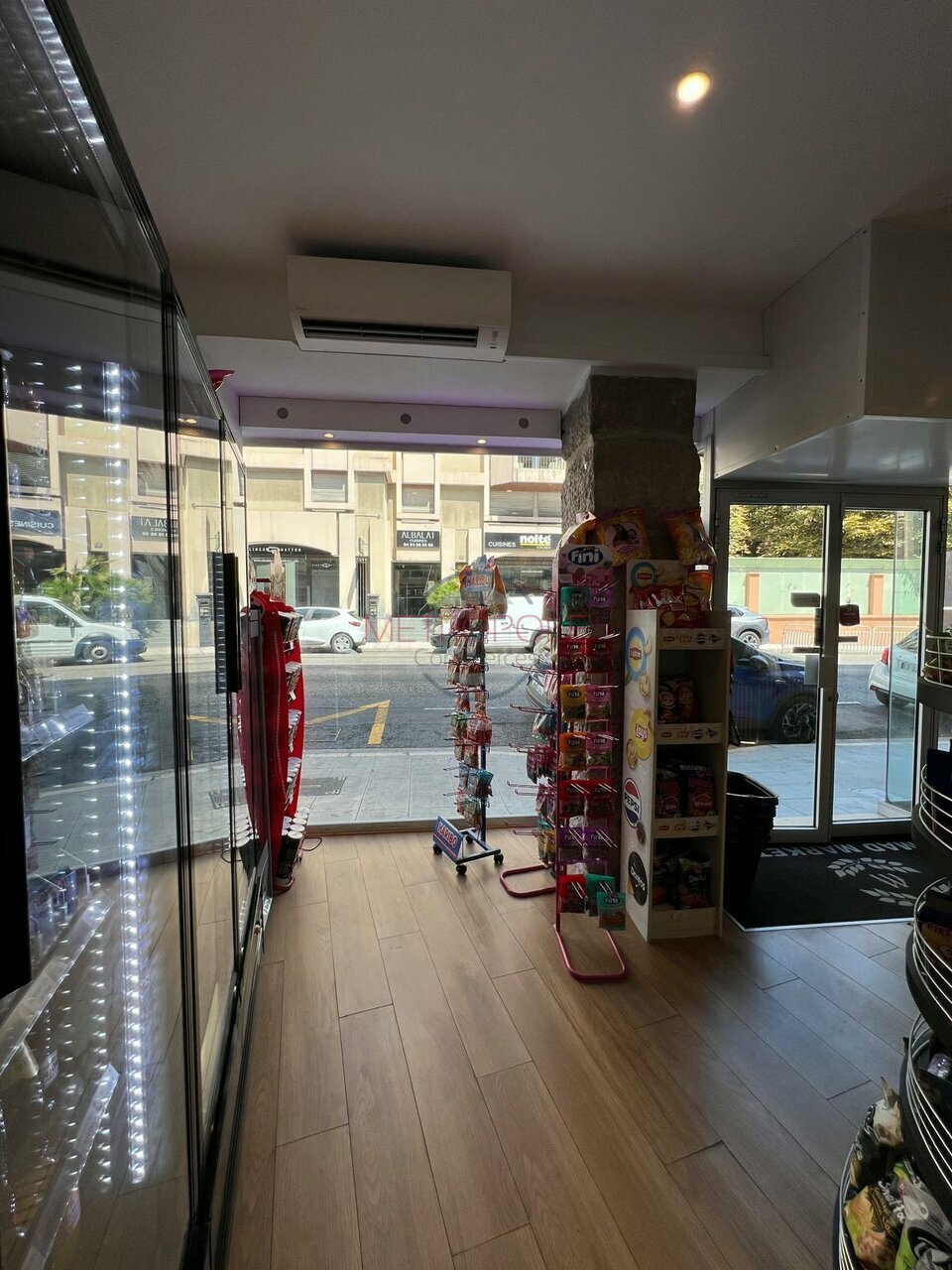 LOCATION-LOCAL COMMERCIAL--NICE-METROPOLE COMMERCES