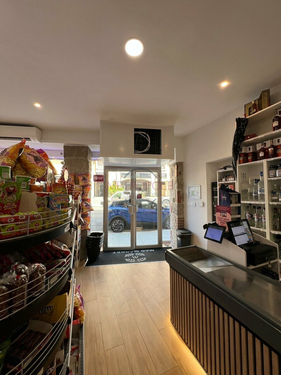 LOCATION-LOCAL COMMERCIAL--NICE-METROPOLE COMMERCES