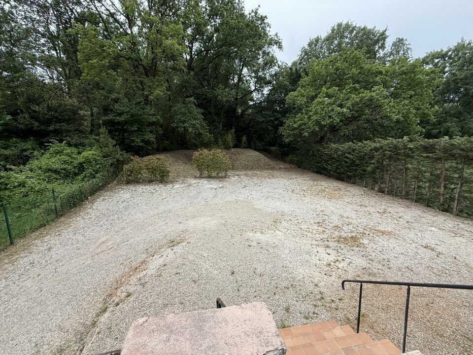 LOCATION-LOCAL COMMERCIAL--LA COLLE-SUR-LOUP-METROPOLE COMMERCES